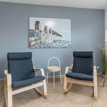 Haus Ostsee-flair بيت للعطل بولتينهاجين