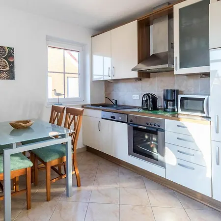 Haus Ostsee-flair بيت للعطل بولتينهاجين