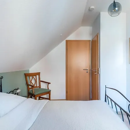 Haus Ostsee-flair بيت للعطل